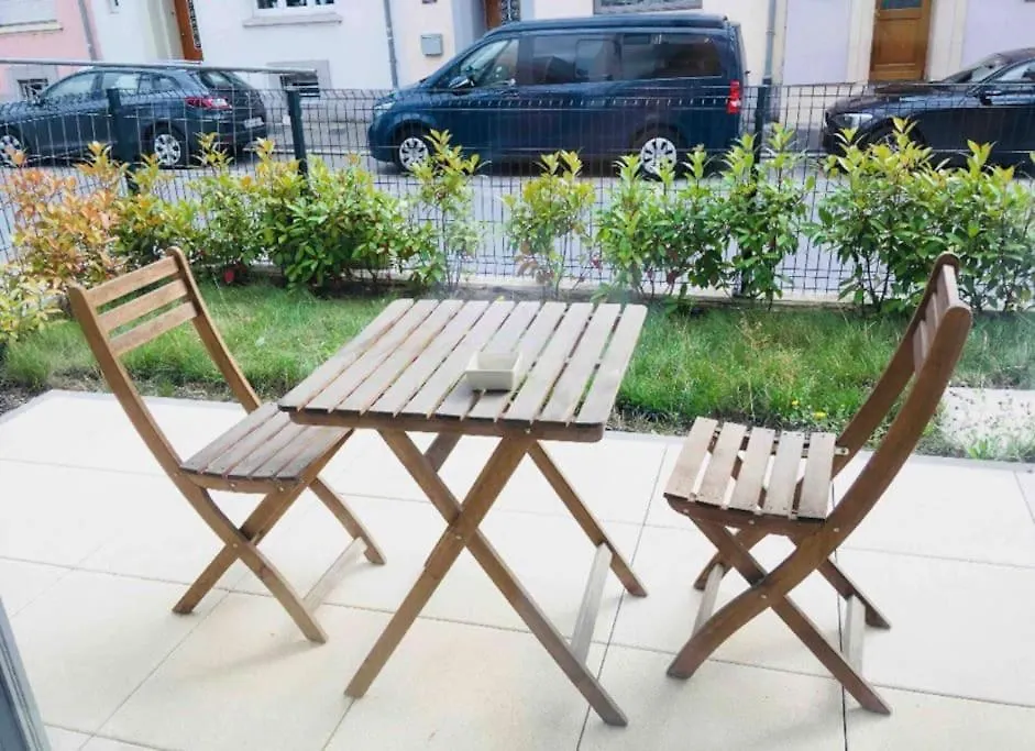 Apartamento Chic 100M2 Flat In Center With Terrace And Parking Luxemburgo 0*,  Luxemburgo